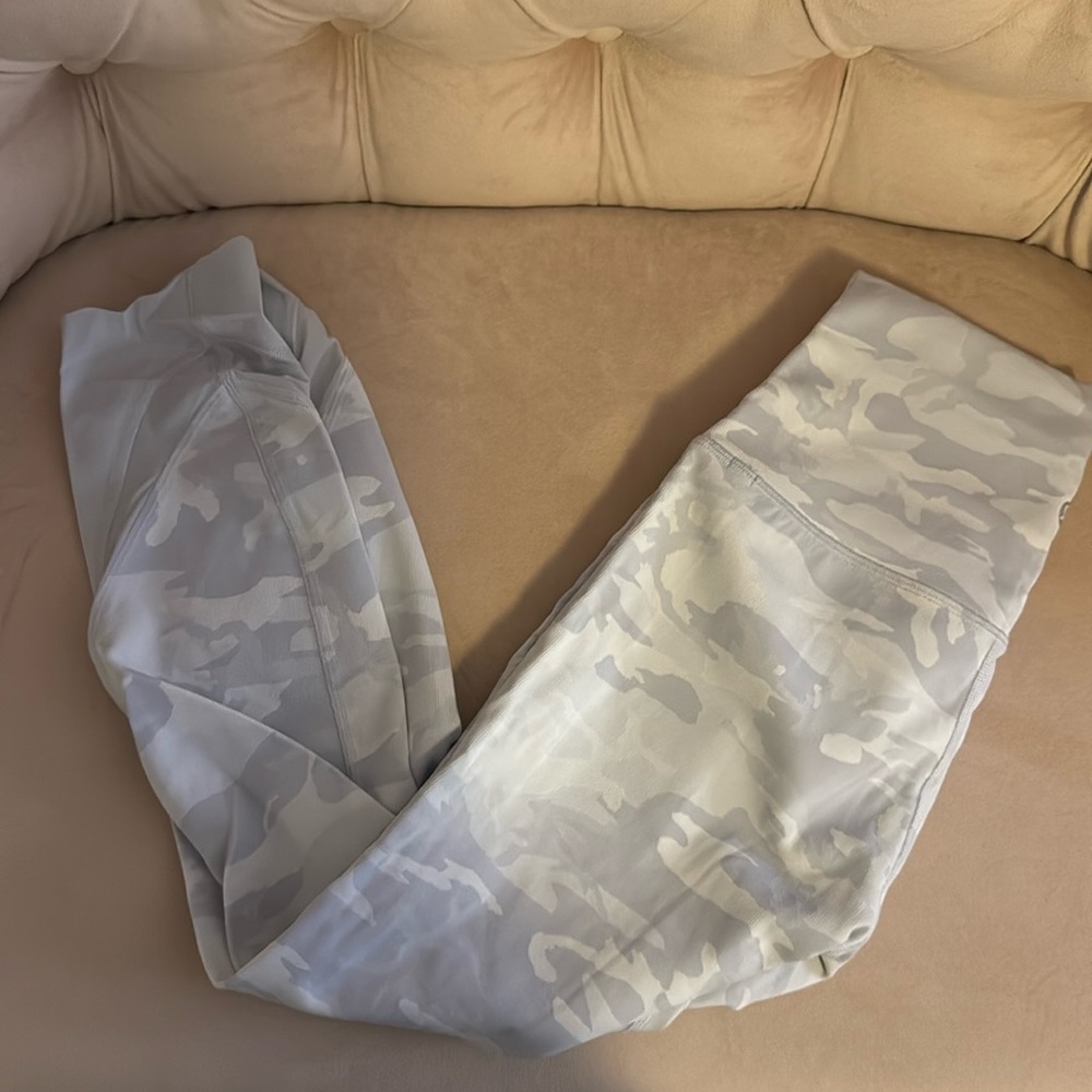 Lululemon leggings